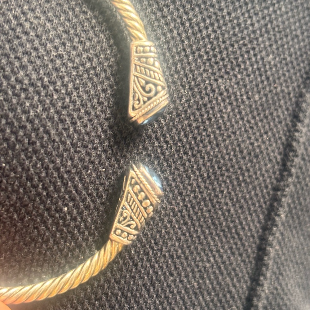 Silver and Blue Gemstone Open Cuff Bracelet - Picture 3 of 6
